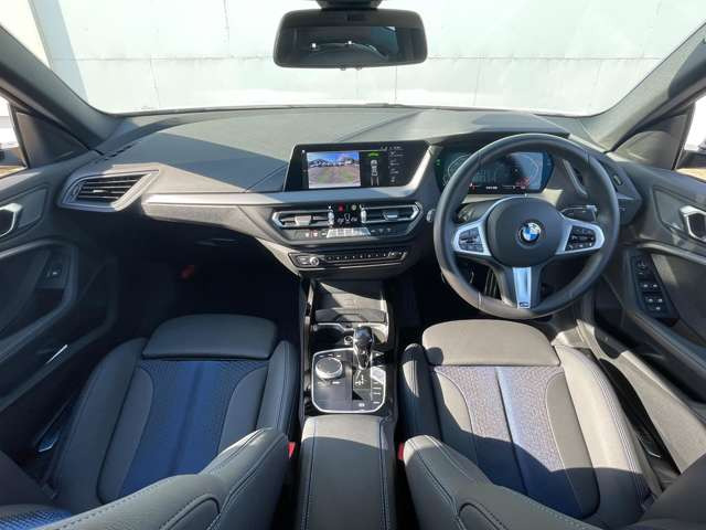 2シリーズグランクーペ218i Mスポーツ