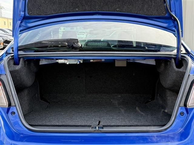 ���Ǝҗl�ւ̔̔��͂��f�肳���Ă��������܂��B �Ԍ������ԗ��̏ꍇ�́A�Ԍ����擾�������x�������z�ŕ\�����Ă���܂��B