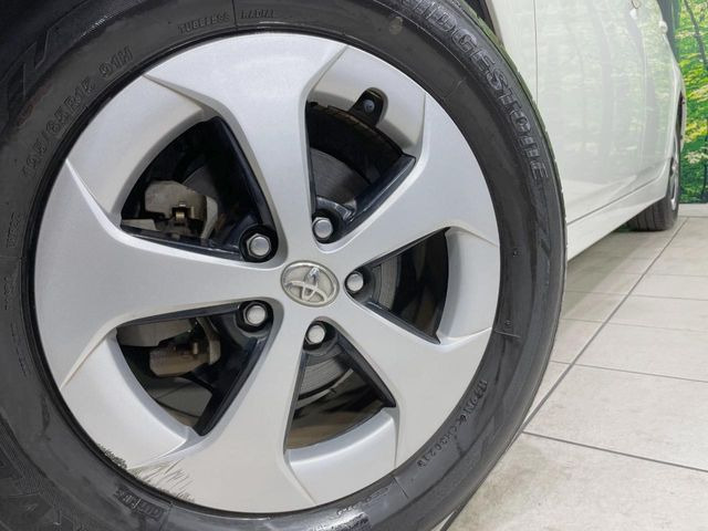 �y����15�C���`�A���~�z�C�[���z�O�ςɃ}�b�`���������A���~�z�C�[���𑕒����Ă���܂��B�e��ЊO�A���~�z�C�[����A�X�^�b�h���X�^�C�����戵�����Ă���܂��B���񂲑��k����������