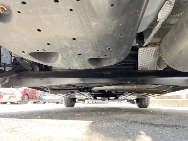 ����肪���ꂢ�Ȃ����ɁA�h�K���H�̎{�H���I�X�X���B�~��n��͂������A���ݕ��ɂ��Z���̕���A��Ń}�����E�E�B���^�[�X�|�[�c���������ɂ��D�]���������Ă���܂��B