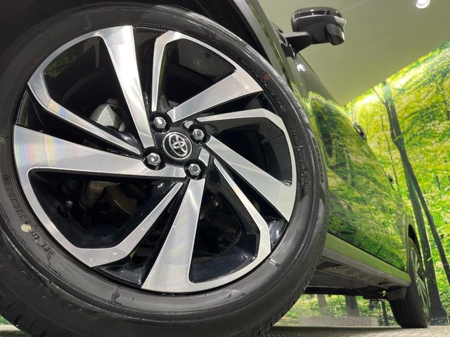 �y����17�C���`�A���~�z�C�[���z�O�ςɃ}�b�`���������A���~�z�C�[���𑕒����Ă���܂��B�e��ЊO�A���~�z�C�[����A�X�^�b�h���X�^�C�����戵�����Ă���܂��B���񂲑��k����������