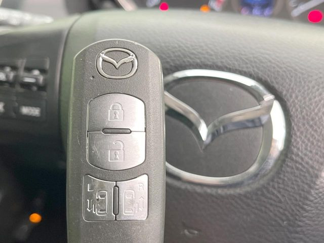 �y�A�h�o���X�g�L�[�z�J�o����|�P�b�g�ɓ��ꂽ�܂܂ł��h�A�̎{���E�������\�ȃX�}�[�g�L�[�𑕔��B�G���W���̃I���E�I�t�����J�M�����o���K�v����������Ƃ��Ă��֗��ł���