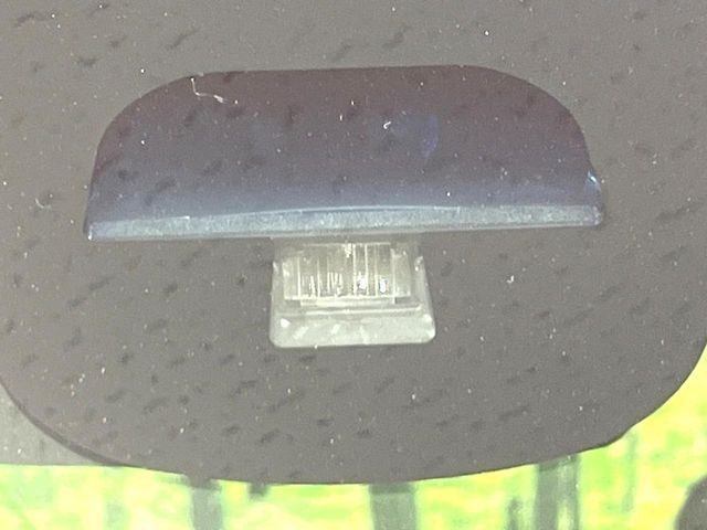 �y�V�e�B�u���[�L�A�N�e�B�u�V�X�e���z�ᑬ���s���ɑO���̎ԗ�����F�����A�Փ˂������Ȏ��͌x��ƃu���[�L�ŏՓˉ���Ɣ�Q�y�����A�V�X�g�B�����S�Ƀh���C�u�����y���݂��������܂��B