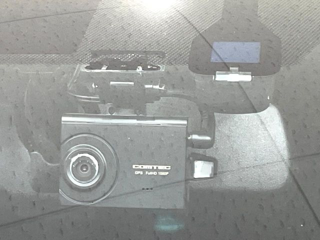 �y�h���C�u���R�[�_�[�z���S�E���S�ȃJ�[���C�t�ɕK�{�̃h���C�u���R�[�_�[�𑕔�!���s���͂������A������^�]�⎖�̂ɑ��������ۂ̏󋵂��f���ŋL�^���A����̃��X�N�ɔ����܂��B