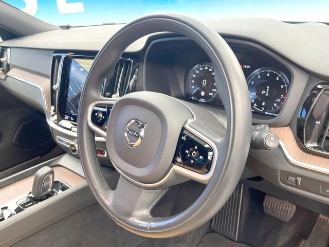 ���n���h�����̃X�������Ȃ��A���ꂢ�ȏ�Ԃ��ێ����Ă���܂��B�e�X�C�b�`���̓�����m�F�ς݂ł��B