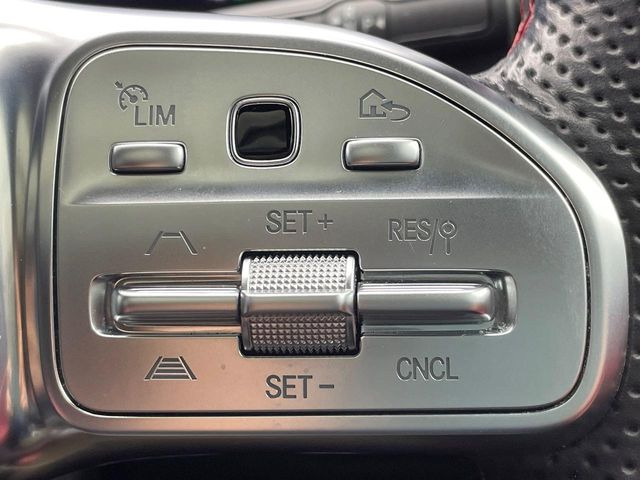 ���f�B�X�g���j�b�N�v���X:�s�s�A�x�O�A�������H�Ȃǂ̑��s���ɁA�X�e���I�}���`�p�[�p�X�J�����ƃ��[�_�[�Z���T�[�ɂ��A�O���Ԃ�F�����đ��x�ɉ������Ԋԋ������ێ����鎟����̃N���R��!