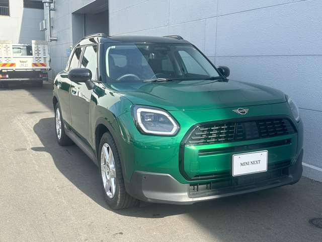 ミニカントリーマンD DCT ディーゼル