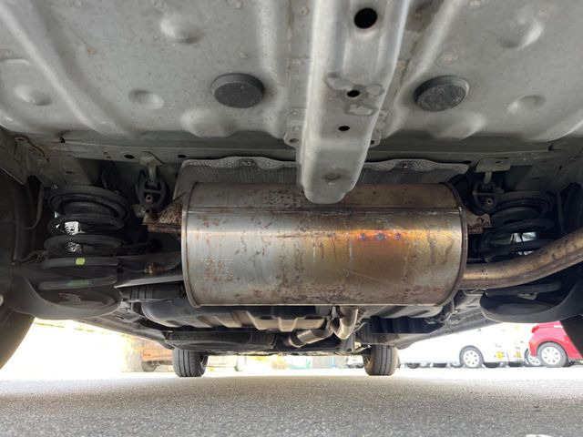 ����肪���ꂢ�Ȃ����ɁA�h�K���H�̎{�H���I�X�X���B�~��n��͂������A���ݕ��ɂ��Z���̕���A��Ń}�����E�E�B���^�[�X�|�[�c���������ɂ��D�]���������Ă���܂��B