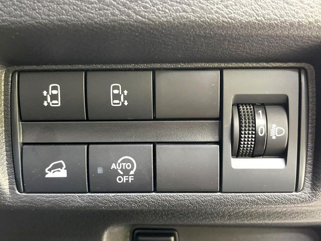 �y�����p���[�X���C�h�h�A�z�X�}�[�g�L�[��^�]�Ȃ̃X�C�b�`�Ō�ȗ����X���C�h�h�A�̊J���\���d��������͂����ăh�A���J����K�v�������A�����Ȃ��q�l�ł��ȒP�ɊJ���߂ł����K�ł���