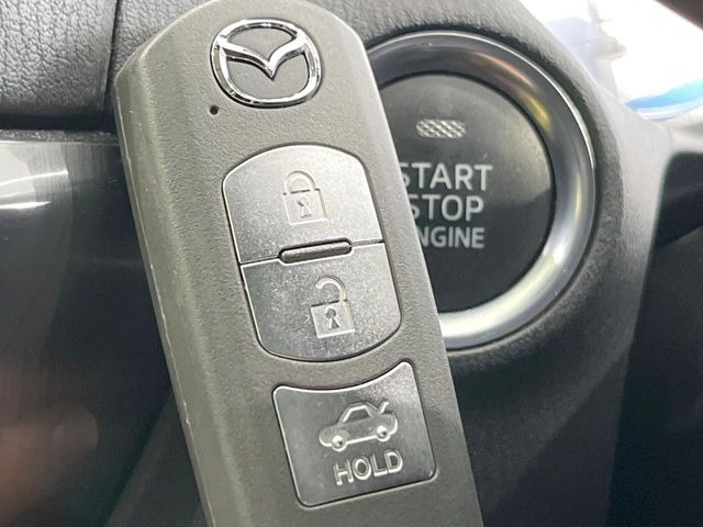 �y�A�h�o���X�g�L�[�z�J�o����|�P�b�g�ɓ��ꂽ�܂܂ł��h�A�̎{���E�������\�ȃX�}�[�g�L�[�𑕔��B�G���W���̃I���E�I�t�����J�M�����o���K�v����������Ƃ��Ă��֗��ł���