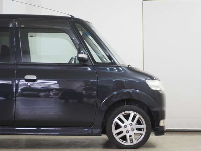 LINE�n�߂܂�����l�b�g�ɂ͍ڂ��Ă��Ȃ��ʐ^���������A�G���W���������������Ȃǂ̂��v�]�ɂ��������܂�!�F�B�o�^���ă��b�Z�[�W�������M������(^&omega;^)