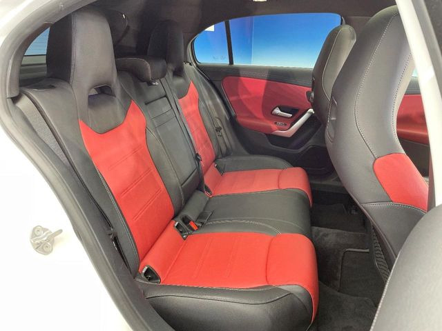 ���㕔���Ȃ��C�ɂȂ�悤�ȃL�Y�E�����ւ��蓙�A�傫�ȃ_���[�W�͂Ȃ��A�ǍD�ȏ�Ԃł��B