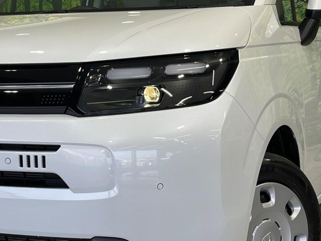 �yLED�w�b�h���C�g�z���V����ԑ��s�����ǍD�Ȏ��E���m�ۂ����S���ĉ^�]�ł��鍂�P�xLED�w�b�h���C�g�𑕔�!�_�����x�������A����d�͂��}�����Ă��܂��B