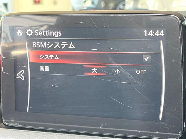 �y�u���C���h�X�|�b�g���j�^�����O�z���s���A�h�A�~���[�̎��p�ɂȂ�₷���ӏ��Ɍ㑱�Ԃ��ڋ߂���ƃT�C�h�~���[�t�߂Ɍx����\���A�h���C�o�[�ɒ��ӊ��N�����Ă���܂��B