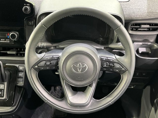 �y�����v�����X�e�A�����O�z�㎿�Ȋv���g�p���邱�ƂŁA��ɂ����������݂ƂĂ��^�]���₷���n���h���ł���