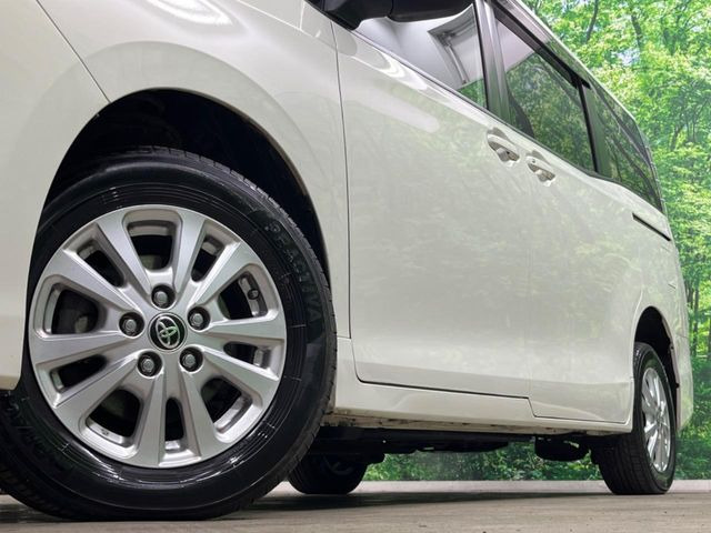 �y����15�C���`�A���~�z�C�[���z�O�ςɃ}�b�`���������A���~�z�C�[���𑕒����Ă���܂��B�e��ЊO�A���~�z�C�[����A�X�^�b�h���X�^�C�����戵�����Ă���܂��B���񂲑��k����������