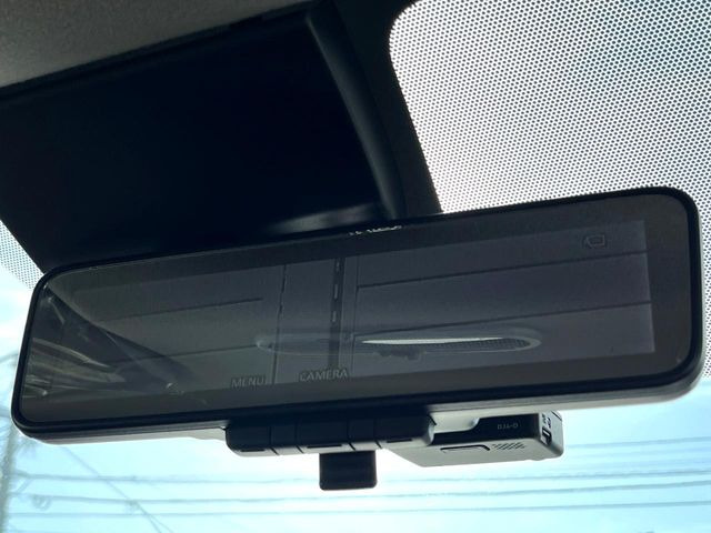 �y�C���e���W�F���g���[���~���[�z��Ȃ̑傫�ȉו��⓯��҂Ō�����m�F���Â炢���ł����S!�J�������B�e�����ԗ�����̉f�������[���~���[���ɕ\���B�N���A�Ȏ��E�ŏ󋵂̊m�F���\�ł�!