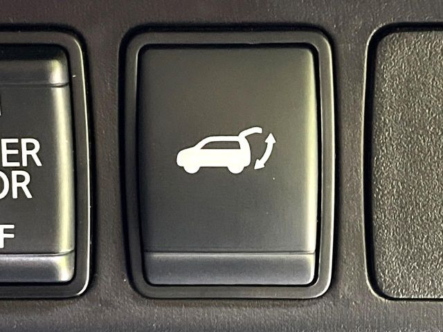 �y�p���[�o�b�N�h�A�z�X�}�[�g�L�[��^�]�Ȃ̃{�^�������������Ń��A�Q�[�g�������ŊJ���܂�!�ו��������Ă��鎞��A�����ʒu�ɂ���o�b�N�h�A��߂�ۂɕ֗��ȋ@�\�ł���