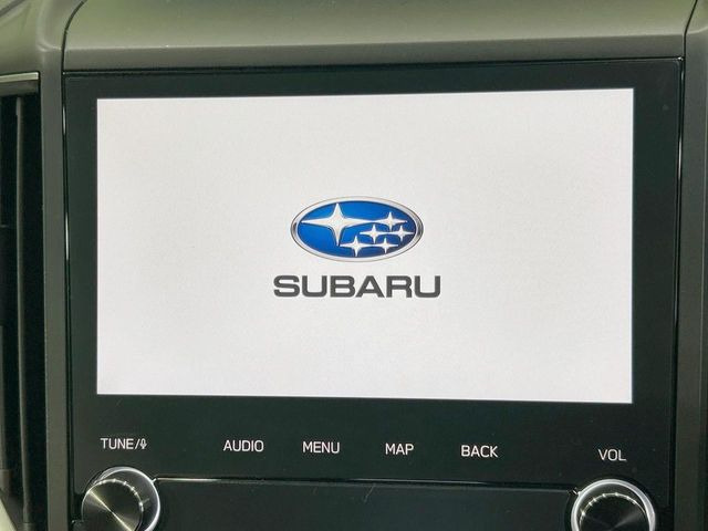 �y�����r���g�C��8�^�i�r�z�C���e���A�ɗn�����ރX�^�C���b�V���ȁu��p�݌v�i�r�v�𑕔��􎋔F���⑀�쐫�ȂǊ�{���\�ɂ��D��A���㎿�ȃJ�[���C�t�����y���݂��������܂��B