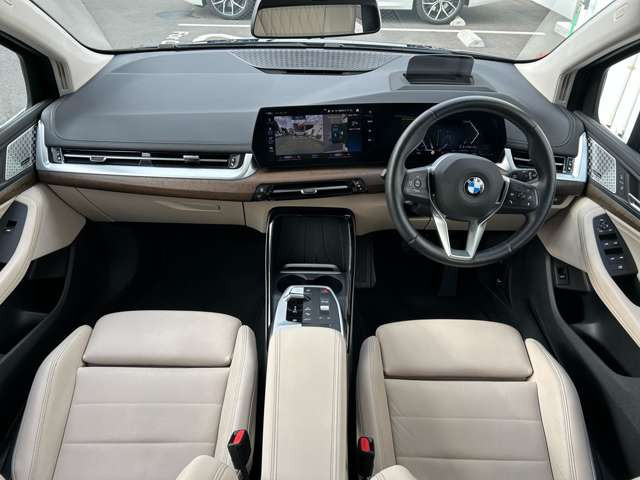 2シリーズアクティブツアラー218i