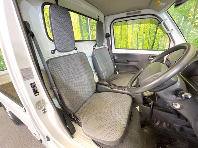 �^�]�ȃV�[�g���͎g�p�������Ȃ��A�ǍD�ȏ�ԂƂȂ��Ă��܂��B�O�I�[�i�[�l�����J�Ɏg���Ă������Ƃ��悭�킩��܂��ˁB