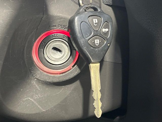 �y�L�[���X�z�������ꂽ�ꏊ����ł��{�^����Ńh�A�̊J���E�{�����ł���̂łƂ��Ă��֗�!�h�A�̌�������ɏ������邱�Ƃ�����܂����