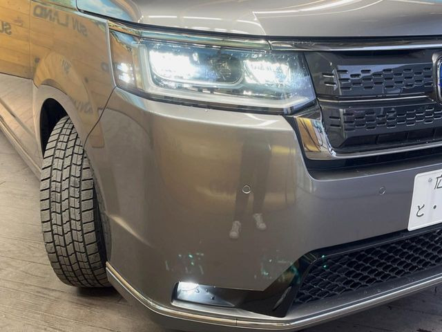 �yLED�w�b�h���C�g�z���V����ԑ��s�����ǍD�Ȏ��E���m�ۂ����S���ĉ^�]�ł��鍂�P�xLED�w�b�h���C�g�𑕔�!�_�����x�������A����d�͂��}�����Ă��܂��B