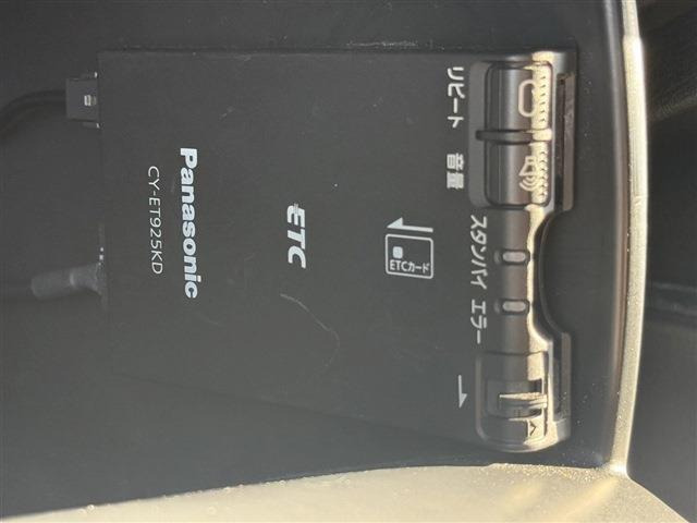 ���Ǝҗl�ւ̔̔��͂��f�肳���Ă��������܂��B �Ԍ������ԗ��̏ꍇ�́A�Ԍ����擾�������x�������z�ŕ\�����Ă���܂��B