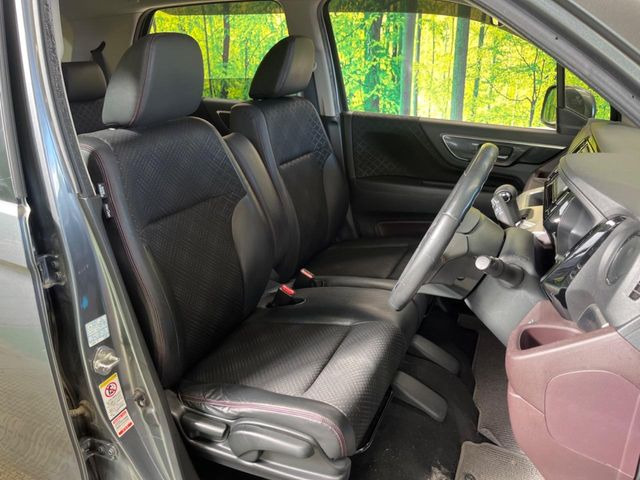 �y�n�[�t���U�[�V�[�g�z�������ƍ���S�n�𗼗������l�C�̃V�[�g���w�ʁE���ʂ̃t�@�u���b�N�f�ނ́A�ʋC���̗ǂ��⊊��ɂ����ɗD��Ă��܂��B�C���╞���ɍ��E���ꂸ���K�ɂ���肢�������܂��B