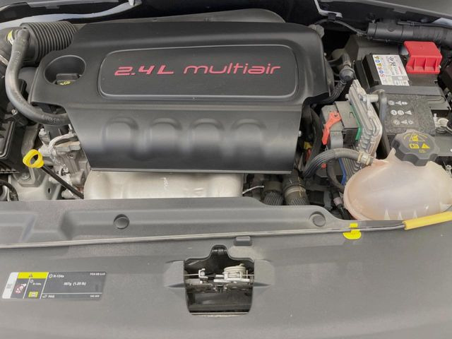 �����X�ł́A�e���[�J�[�̐�p�f�f�e�X�^�[�𓱓��B���Ǝ��i�����e�N�j�J���X�^�b�t���풓���Ă���܂��̂ŁA������̍ۂɂ����S���Ă����p���������܂��B