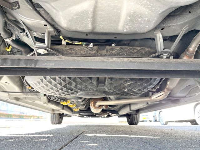 ���S�̍Œ�10�N�E���s�������ۏ�(�L��)�����p�ӁB�ۏؓ��e���[���͂������A�����_��&�I�C��������A�N�����x�̑S���E24���ԃ��[�h�T�[�r�X���t�т���Ă���܂��̂ł����S�������B