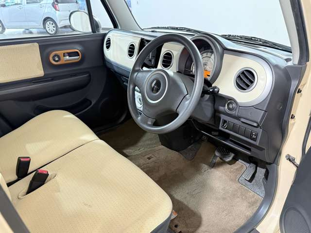 �c�Ǝ��Ԃ͒�10�������8���ƂȂ��Ă���܂��B���������R�[�q�[��W���[�X�����p�ӂ��Ă��҂����Ă���܂�����x���͐��j���ł��B