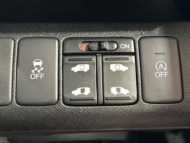 �y�����p���[�X���C�h�h�A�z�X�}�[�g�L�[��^�]�Ȃ̃X�C�b�`�Ō�ȗ����X���C�h�h�A�̊J���\���d��������͂����ăh�A���J����K�v�������A�����Ȃ��q�l�ł��ȒP�ɊJ���߂ł����K�ł���