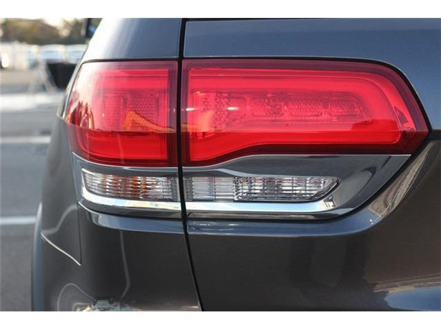 ���Ǝҗl�ւ̔̔��͂��f�肳���Ă��������܂��B �Ԍ������ԗ��̏ꍇ�́A�Ԍ����擾�������x�������z�ŕ\�����Ă���܂��B