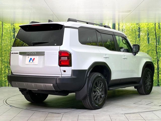 ��D�]�𒸂��Ă���܂��{�f�B�̒e�X�v���b�V���R�[�g���D�]��t���B�ʏ�̃K���X�R�[�g�ƈقȂ�A�ϋv�N��6�N�̖��@���K���X�R�[�e�B���O���A�{�f�B���L���C�ȏ�Ԃɕۂ��Ă���܂��B