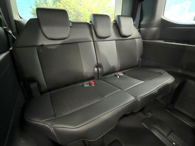 3��ڃV�[�g�͂�������ԗǍD����l�ł��������ƍ����Ē����܂��̂ŁA��l���ł̂��o���������N���N�ł��􂲉Ƒ��ŁA�C�̒m�ꂽ���ԂŁA�h���C�u�ɍs���̂��y���݂ł��ˁ�