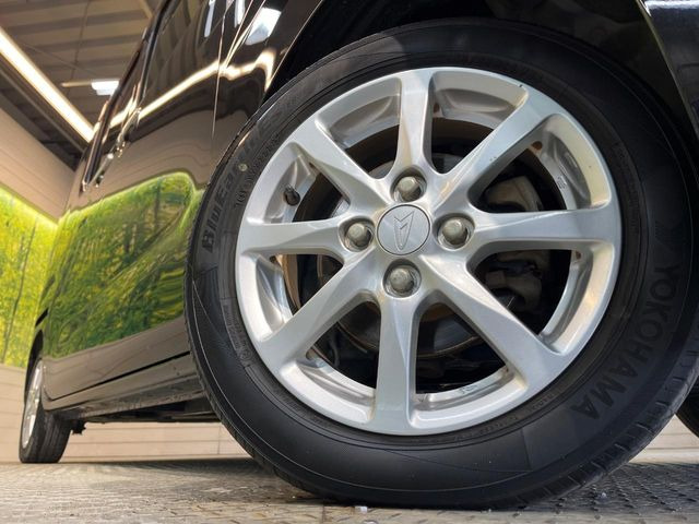 �y����14�C���`�A���~�z�C�[���z�O�ςɃ}�b�`���������A���~�z�C�[���𑕒����Ă���܂��B�e��ЊO�A���~�z�C�[����A�X�^�b�h���X�^�C�����戵�����Ă���܂��B���񂲑��k����������