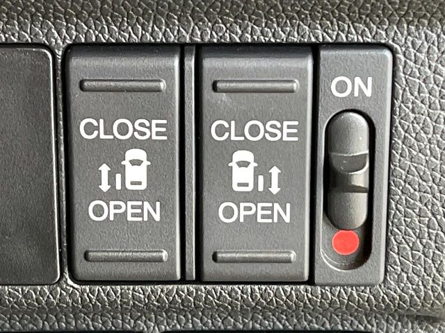 �y�����p���[�X���C�h�h�A�z�X�}�[�g�L�[��^�]�Ȃ̃X�C�b�`�Ō�ȗ����X���C�h�h�A�̊J���\���d��������͂����ăh�A���J����K�v�������A�����Ȃ��q�l�ł��ȒP�ɊJ���߂ł����K�ł���