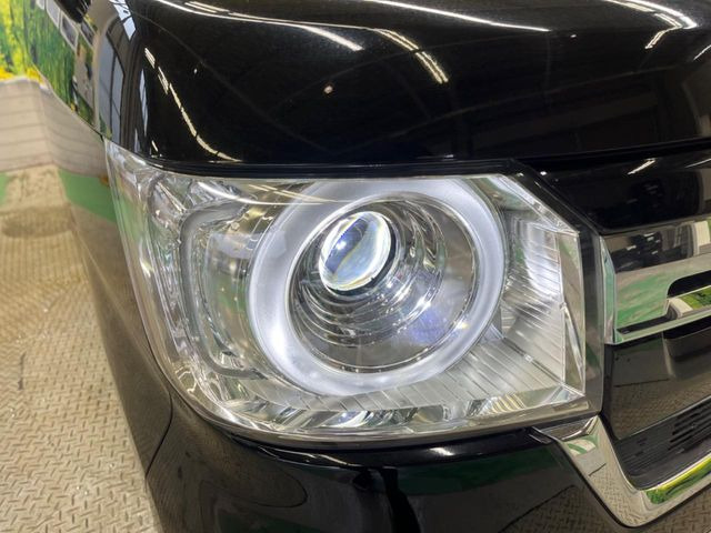 �yLED�w�b�h���C�g�z���V����ԑ��s�����ǍD�Ȏ��E���m�ۂ����S���ĉ^�]�ł��鍂�P�xLED�w�b�h���C�g�𑕔�!�_�����x�������A����d�͂��}�����Ă��܂��B