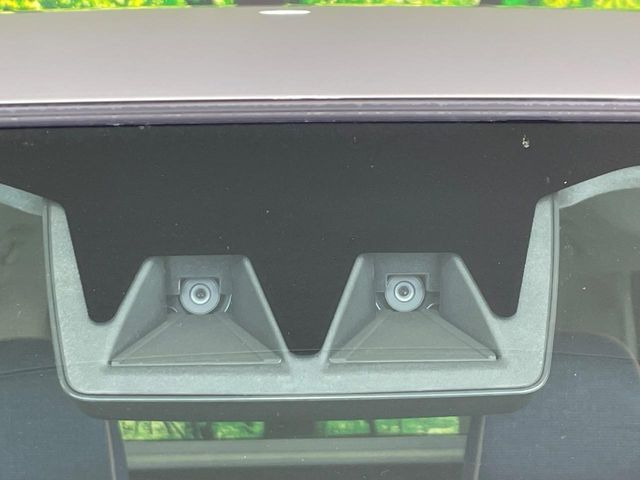 �y�X�}�[�g�A�V�X�g�z���s���ɑO���̎ԗ�����F�����A�Փ˂������Ȏ��͌x��ƃu���[�L�ŏՓˉ���Ɣ�Q�y�����A�V�X�g�B�����S�Ƀh���C�u�����y���݂��������܂��B