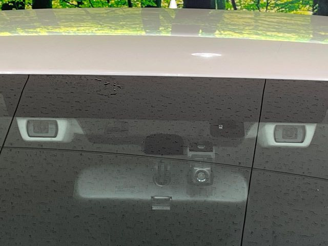 �y�A�C�T�C�gVer3�z�O���̎ԗ��������m���A�Փ˂������Ȏ��͌x��Œ��ӂ𑣂��A�u���[�L�𓥂ޗ͂��T�|�[�g�B�u���[�L�𓥂߂Ȃ������ꍇ�͏Փ˔�Q�y���u���[�L���쓮�A�Փˉ�����T�|�[�g���܂��B