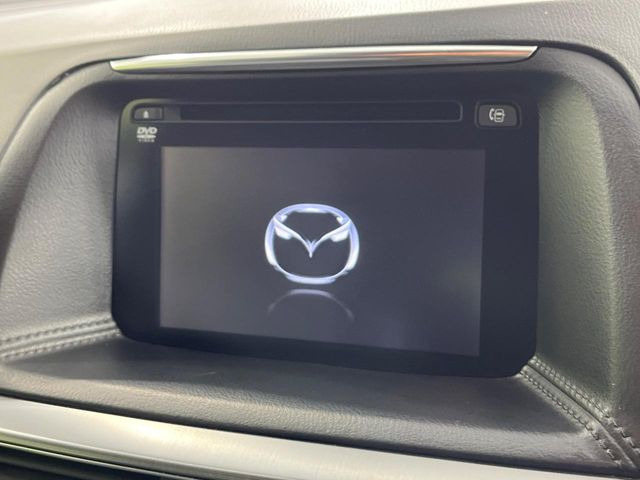 �y���[�J�[�����i�r�z�C���e���A�ɗn�����ރX�^�C���b�V���ȁu��p�݌v�v���[�J�[�i�r�𑕔��􎋔F���⑀�쐫�ȂǊ�{���\�ɂ��D��A���㎿�ȃJ�[���C�t�����y���݂��������܂��B