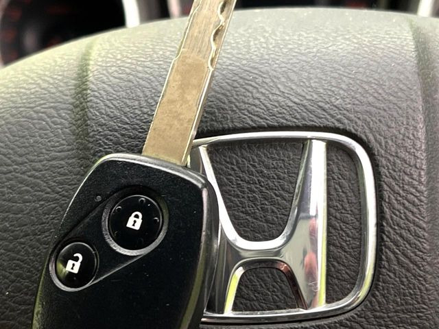 �y�L�[���X�z�������ꂽ�ꏊ����ł��{�^����Ńh�A�̊J���E�{�����ł���̂łƂ��Ă��֗�!�h�A�̌�������ɏ������邱�Ƃ�����܂����