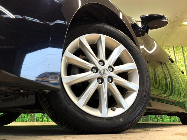 �y�����A���~�z�C�[���z�O�ςɃ}�b�`���������A���~�z�C�[���𑕒����Ă���܂��B�e��ЊO�A���~�z�C�[����A�X�^�b�h���X�^�C�����戵�����Ă���܂��B���񂲑��k����������