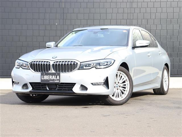 3シリーズセダン318i 40th アニバーサリーエディション