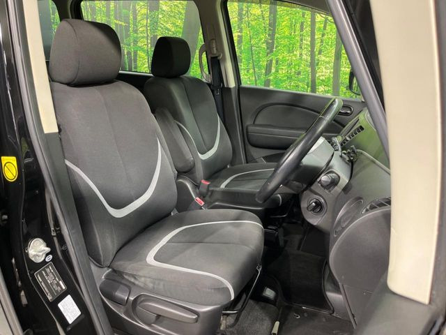 �^�]�Ȃ܂��ɂ͏\���ȃX�y�[�X������A�啿�ȕ��ł��������^�]���Ă�����������ł��B