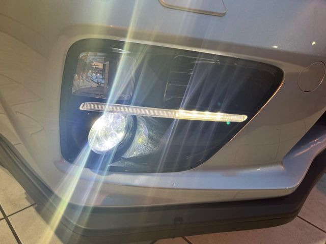 ��LED�A�N�Z�T���[���C�i�[��