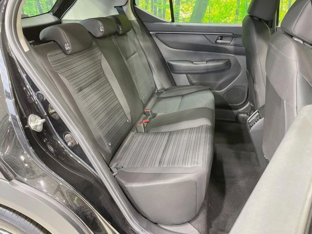 高品質なオリジナルフロアマットもオプションにてご用意しております。お好きなデザインやカラーをお車に合わせて選んでいただくことができます♪