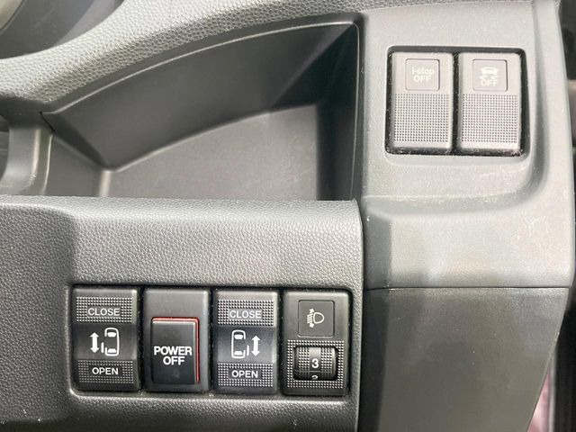 �y�����p���[�X���C�h�h�A�z�X�}�[�g�L�[��^�]�Ȃ̃X�C�b�`�Ō�ȗ����X���C�h�h�A�̊J���\���d��������͂����ăh�A���J����K�v�������A�����Ȃ��q�l�ł��ȒP�ɊJ���߂ł����K�ł���