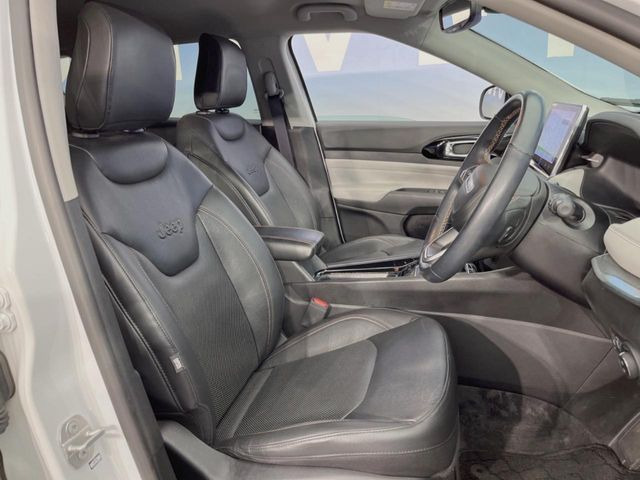 ���V�[�g�̎g�p��:�j��E�ւ�������Ȃ��A�����̒ʂ肫�ꂢ�ȏ�Ԃ��ێ����Ă���܂��B�܂��A�����N���[�j���O�E�R�[�e�B���O�����p�����������܂��B